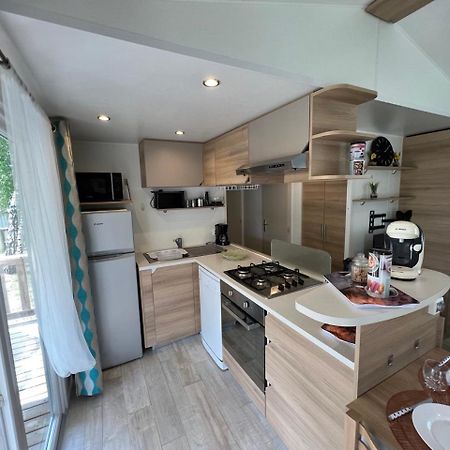 Mobil-Home 4 étoiles avec piscine proche de Blois Onzain Esterno foto